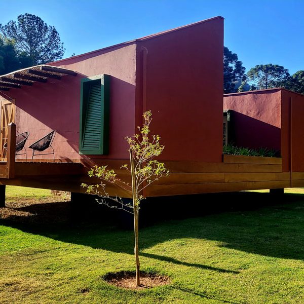 terras-santa-ynes-joanopolis-chale-ipe01